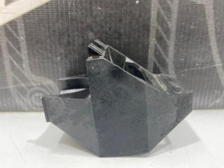 Запчасть крепление радиатора BMW 320i 2001