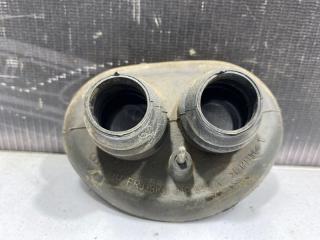 Запчасть уплотнитель печки AUDI A4 2009