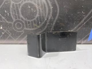 Запчасть крепление топливного насоса Volvo XC60 2011