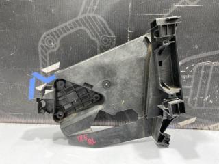 Запчасть кронштейн замка двери задний левый Volvo XC60 2011