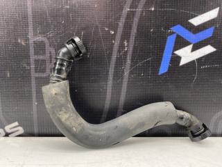 Фото запчасти шланг вентиляции картера Volkswagen Tiguan 2009 контрактная запчасть Запчасть шланг вентиляции картера Volkswagen Tiguan 2009