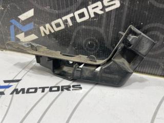 Крепление бампера BMW X3 E83 N52B30A