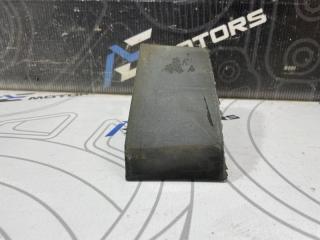 Уплотнитель крыла Passat 2009 B6 BZB