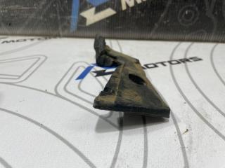 Уплотнитель планки обтекателя 5-Series 2006 E60 N62B48B