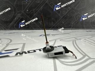 Фото запчасти датчик температуры Volkswagen Passat 2005 контрактная запчасть Запчасть датчик температуры Volkswagen Passat 2005