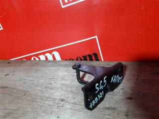 Фото запчасти петля капота SUBARU FORESTER 2002-2007 контрактная запчасть Запчасть петля капота SUBARU FORESTER 2002-2007