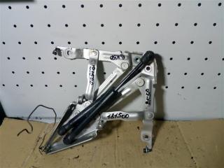Кронштейн багажника задний MAZDA AXELA 2003-2009