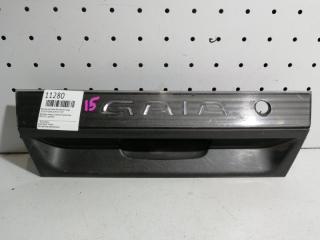Вставка между стопов задняя TOYOTA GAIA 1998-2004