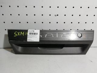Вставка между стопов задняя TOYOTA GAIA 1998-2004