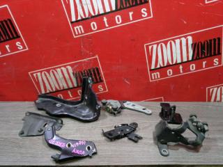 Петля двери задняя правая TOYOTA VOXY 2007-2010