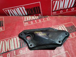 Кронштейн стабилизатора передний левый TOYOTA CAMRY 1994-1998 контрактная Кронштейн стабилизатора передний левый TOYOTA CAMRY 1994-1998