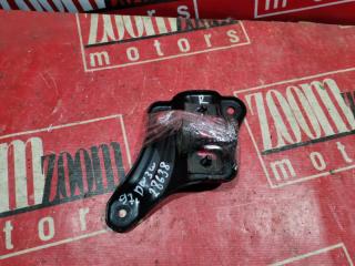 Кронштейн стабилизатора передний правый MAZDA DEMIO 1996-2002 контрактная Кронштейн стабилизатора передний правый MAZDA DEMIO 1996-2002