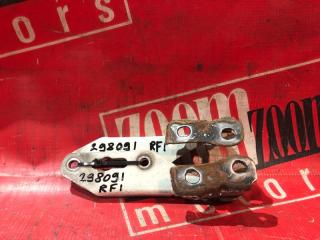 Запчасть петля (шарнир капота) передняя HONDA STEPWGN 1996-2001