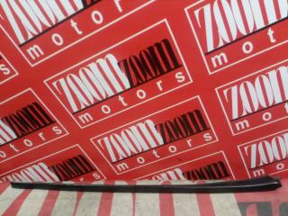 Молдинг лобового стекла передний правый HONDA FIT 2015-2017