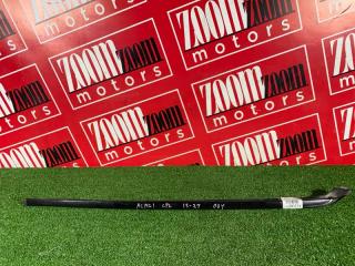 Молдинг лобового стекла передний правый TOYOTA IPSUM 2001-2009