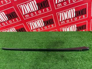 Молдинг лобового стекла правый HONDA FIT 2014