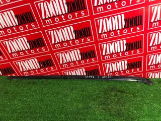 Молдинг лобового стекла левый TOYOTA IPSUM 2001-2009