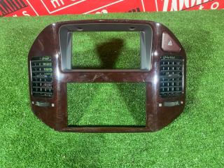 Рамка магнитолы MITSUBISHI PAJERO 1999-2006