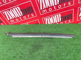 Молдинг лобового стекла передний левый TOYOTA MARK II WAGON QUALIS 1997-2002