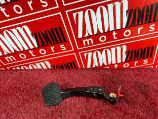 Запчасть педаль тормоза VOLKSWAGEN PASSAT 2010-2015