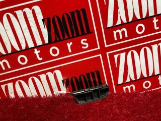 Запчасть клипса бампера передняя правая HONDA FIT 201-2007