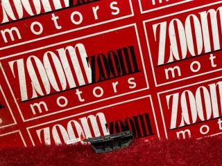 Запчасть кронштейн бампера передний правый HONDA FIT 2001-2007