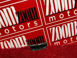 Запчасть кронштейн бампера передний правый HONDA FIT 2001-2007