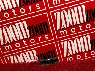 Запчасть клипса бампера передняя правая HONDA FIT 2001-2007