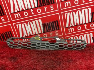 Решетка радиатора передняя HONDA HR-V 2001-2007