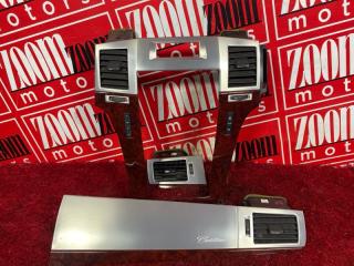 Запчасть рамка магнитолы CADILLAC ESCALADE 2006-2015