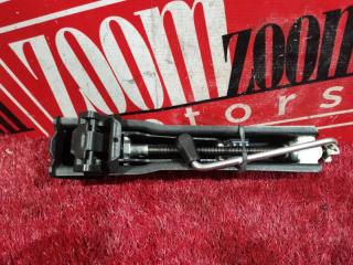 Домкрат VOLKSWAGEN PASSAT 2010-2015