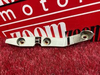 Запчасть кронштейн бампера передний левый FORD FOCUS 2004-2011