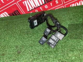 Запчасть кнопка в салон HONDA FREED 2016-2024