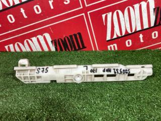 Молдинг лобового стекла передний левый TOYOTA SIENTA 2015-2022