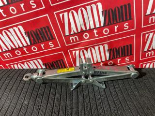 Домкрат TOYOTA AQUA 2011-2014