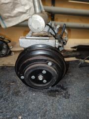 Компрессор кондиционера g25 V36 VQ25HR Компрессор кондиционера g25 V36 VQ25HR