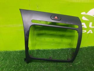 Запчасть консоль магнитофона KIA K3 2014