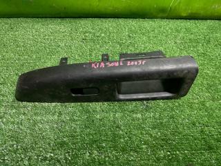 Блок управления стеклоподъемниками задний левый KIA SOUL 2009