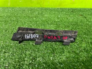 Запчасть крепление бампера переднее левое VOLKSWAGEN PASSAT 2007