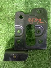 Фото запчасти кронштейн передний левый INFINITI Q50 2017 контрактная запчасть Запчасть кронштейн передний левый INFINITI Q50 2017