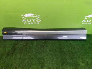 Запчасть накладка на дверь передняя правая AUDI Q3