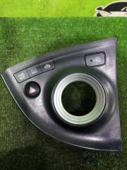 Запчасть консоль кпп TOYOTA PRIUS 2009
