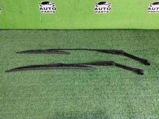 Запчасть держатель дворника передний MAZDA BONGO FRIENDEE 2000