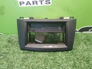 Запчасть консоль магнитофона MAZDA AXELA 2009