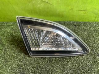Запчасть вставка между стопов задняя левая MAZDA AXELA 2009