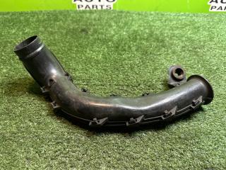 Фото запчасти патрубок воздушного фильтра контрактная запчасть Запчасть патрубок воздушного фильтра