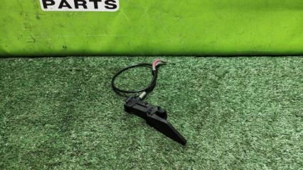 Запчасть ручка ручника HYUNDAI TUCSON 2010