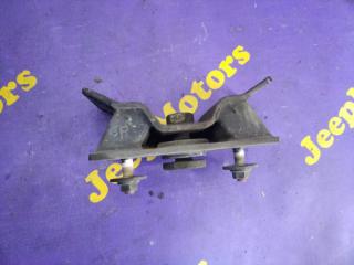 Запчасть подушка акпп Toyota LAND CRUISER CYGNUS 2000