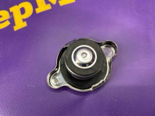 Крышка радиатора Lexus LX470 UZJ100 2UZFE