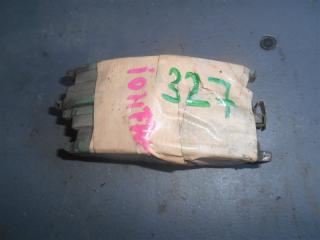 Запчасть Тормозные колодки  передний MITSUBISHI PAJERO IO  Контрактный  5